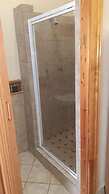 Karl Heyne Guesthouse - Spacious Double Room