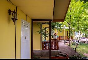 Cosy Bungalow for 2 or 3 Persons