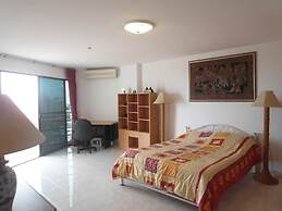 View Talay Condo 2A Floor 16 Room