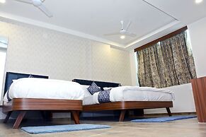 Hotel Royal Wings