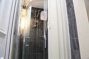 Budget 4-bedrooms In Thamesmead