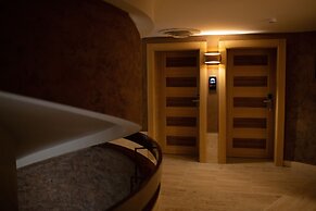 Hotel Vrbak ND
