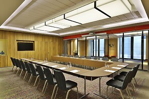 Park Mall Hotel & Conference Center