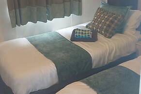Lodge - Sleeps 6 With Pool Access