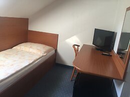 Hotel  Arnold