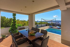 Villa Legara