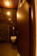 Hotel Grand Lotus Inn