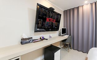 Continew Hotel