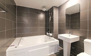 Continew Hotel