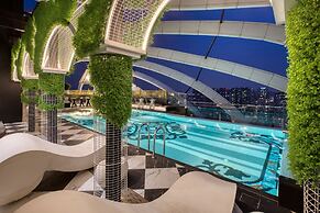 Ami Suites