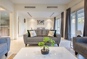 R&H 3BR Villa in RAK Beach Access 172