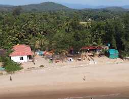 Trippr Gokarna - Backpacker Hostel