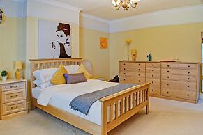 OYO Wayside Hotel