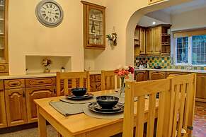 OYO Wayside Hotel