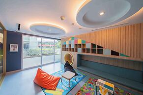 HARRIS Suites Puri Mansion Jakarta