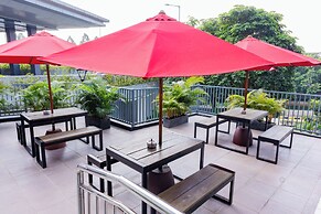 HARRIS Suites Puri Mansion Jakarta