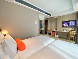 HARRIS Suites Puri Mansion Jakarta