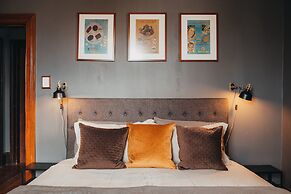 William Arnott Boutique Hotel