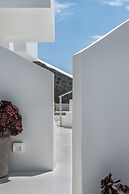 Akra Suites & Spa
