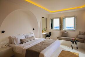 Akra Suites & Spa
