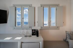 Akra Suites & Spa