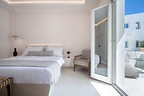 Akra Suites & Spa