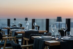 Akra Suites & Spa