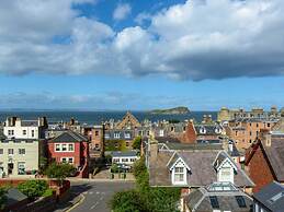 Forthview - Traditional 2 Bedroom Apartment