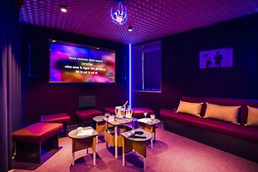 mk2 Hotel Paradiso Nation