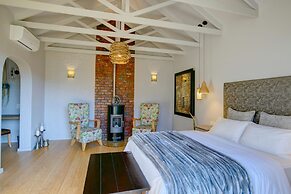 Amour Guest House