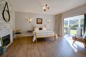 Amour Guest House