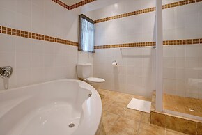 Amour Guest House