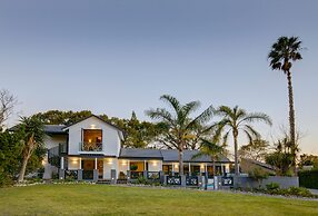 Amour Guest House