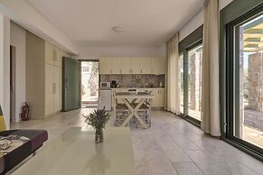 Ouzo Stone Studio