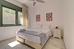 Ouzo Stone Studio