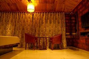 The Redstone Resort