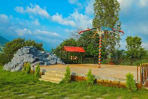 The Redstone Resort
