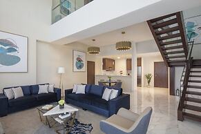 Avani+ Palm View Dubai Hotel & Suites