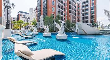 Espana Condo By Som