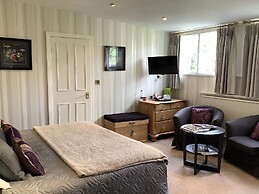 Alexandra Court