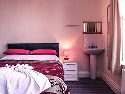 Tennyson House Hotel