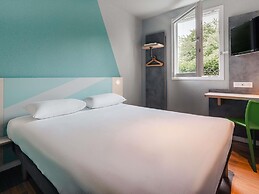 ibis budget Rennes Route de Saint Malo