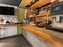 ibis budget Rennes Route de Saint Malo