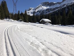 Alpine Touring Hotel