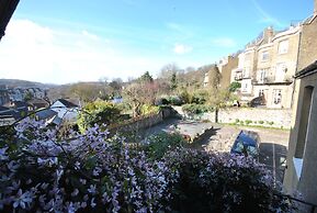 Churchill Guest House