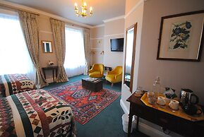 Churchill Guest House