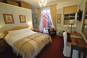 Churchill Guest House