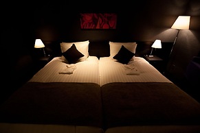 The Gate Hotel Kaminarimon by Hulic