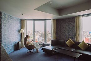 The Gate Hotel Kaminarimon by Hulic