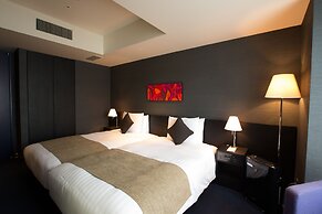 The Gate Hotel Kaminarimon by Hulic